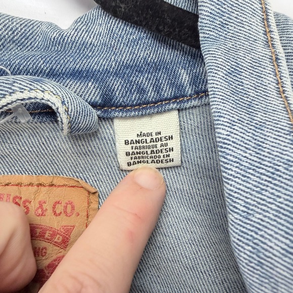 Levi's Mens Light Wash Denim Trucker Jacket Button Front Blue XL 72334 - Picture 9 of 9